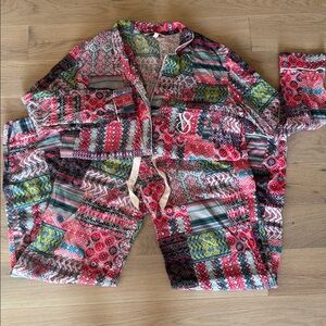 Victoria's Secret Multicolor Adult Pajama Set